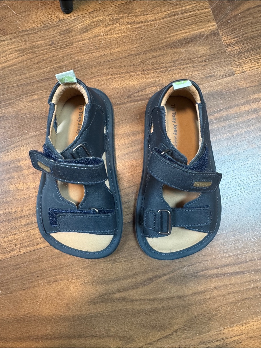 Tip Toey Joey Navy Leather Sandals with Hook-and-Loop Straps toddler size 6.5